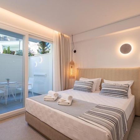 Mirablue Luxury Residences (Adults Only) Pefkochori Exterior foto